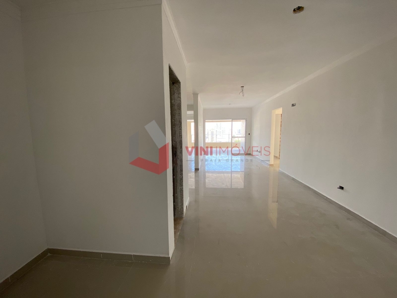 Apartamento em Canto Do Forte