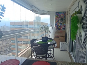 Apartamento em Praia Grande - Boqueirão