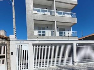 Casa de Condomínio  em Solemar