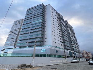 Apartamento em Solemar