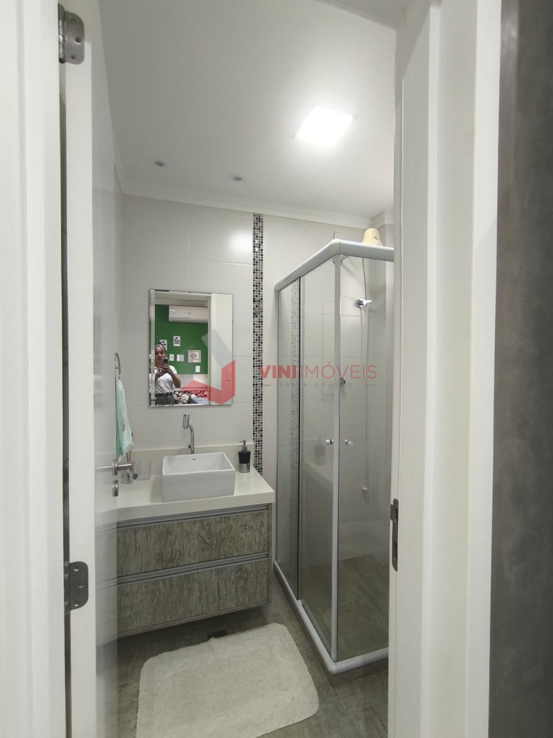Apartamento em Canto Do Forte