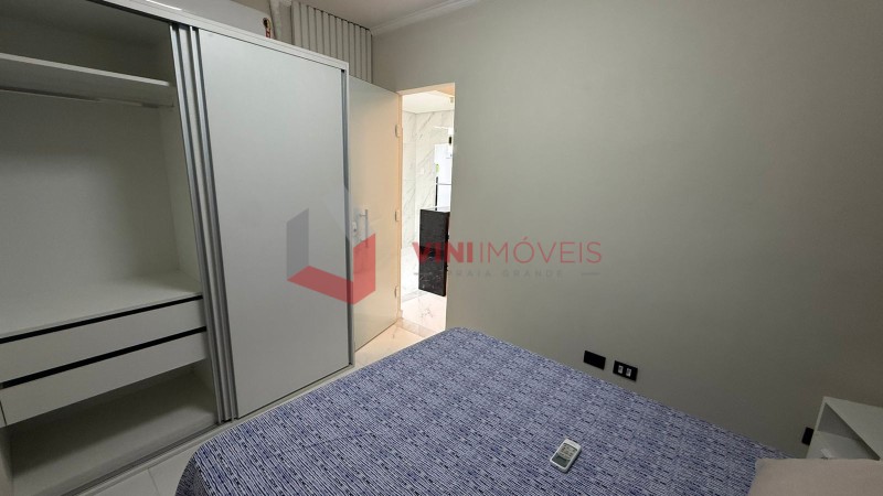 Apartamento em Canto Do Forte