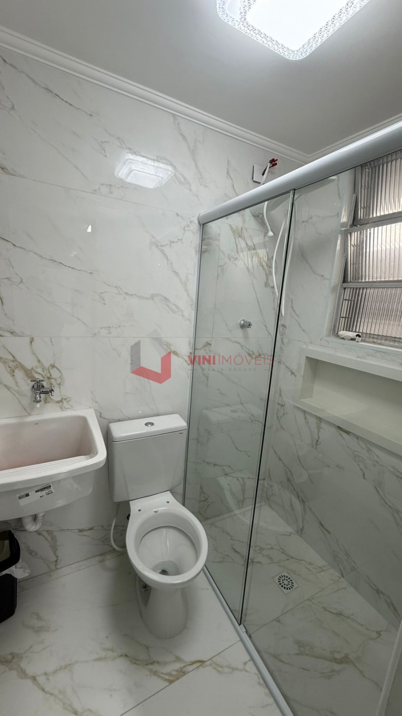 Apartamento em Canto Do Forte