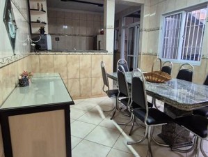 Sobrado em Vila Tupi