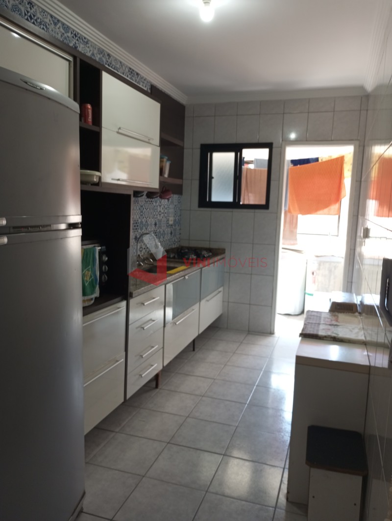 Apartamento em Vila Tupi