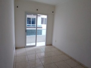 Apartamento em Vila Tupi