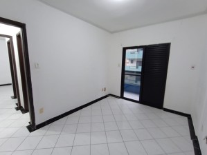 Apartamento em Canto do Forte