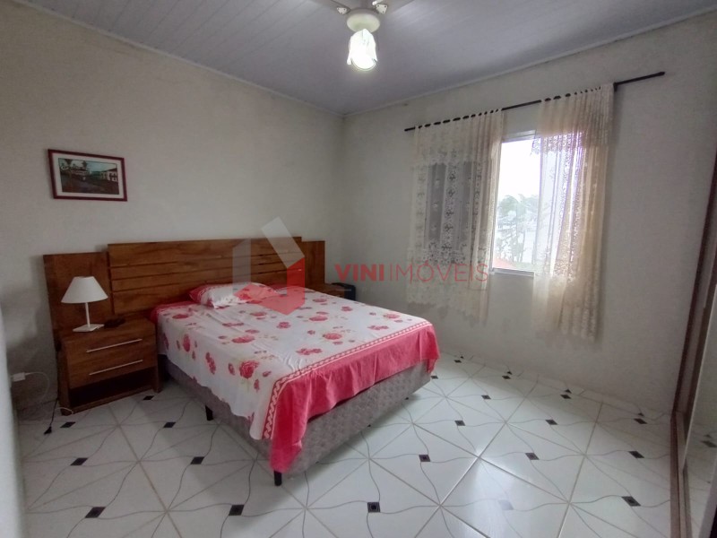 Apartamento em Solemar